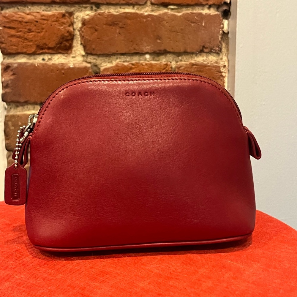 Vintage Coach Red Leather Dome Cosmetic Case Makeup Bag w/ Hangtag Wallet Rare